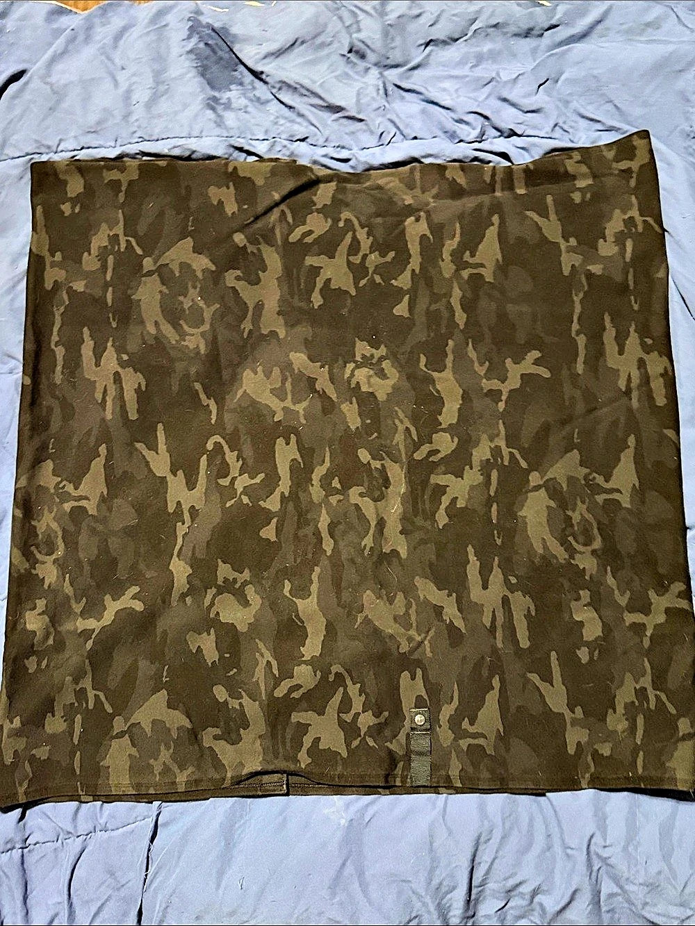 lululemon Camo Venyasa wrap in Gray & Black